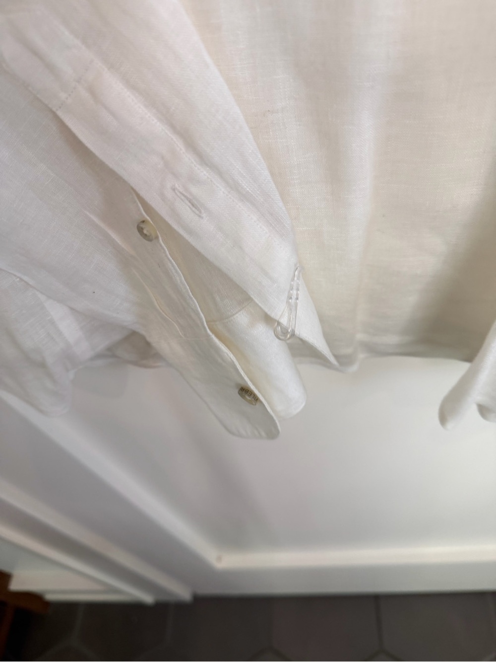 Vilebrequin Men's White Linen Mandarin-Collar Shirt - Picture 3 of 6